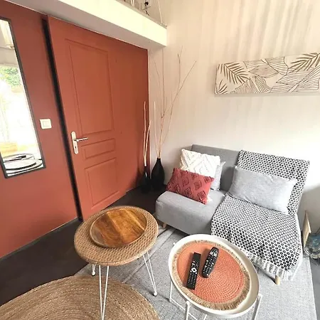 Casita: Maison Duplex +parking/terrasse/netflix