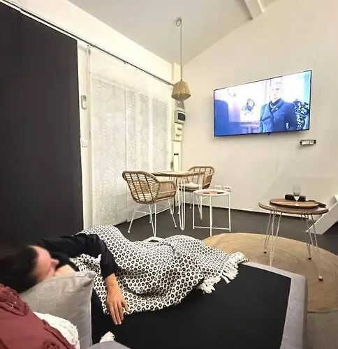 Casita: Maison Duplex +parking/terrasse/netflix Casa de Férias